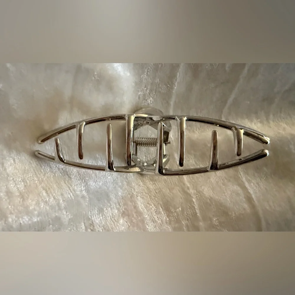 Silver Swirl Large Hair Claw Clip French Alloy Metal Jaw Accessory New NIP
